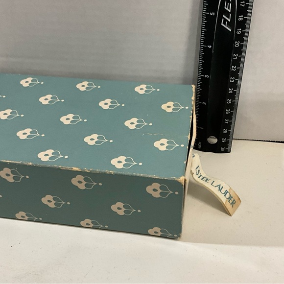 Vintage Estée Lauder Top Drawer Beauty Box Empty - Picture 11 of 12